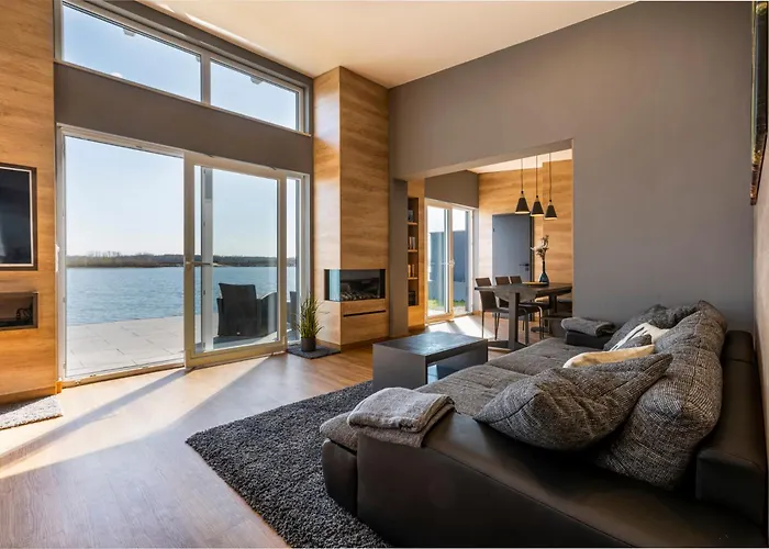 Sunrise Am Muehlfeldsee Dom wakacyjny Lobnitz (Saxony)